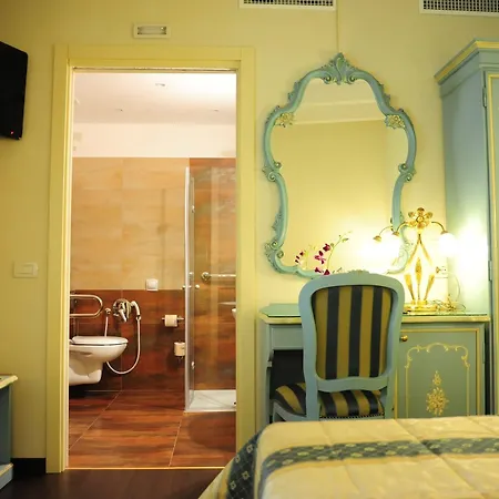 Viktoria Palace Hotel