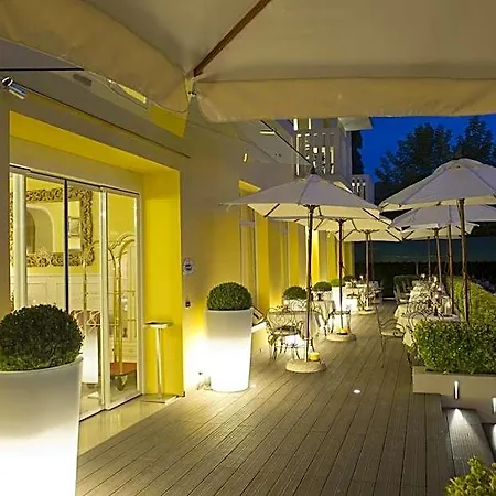 Viktoria Palace فندق